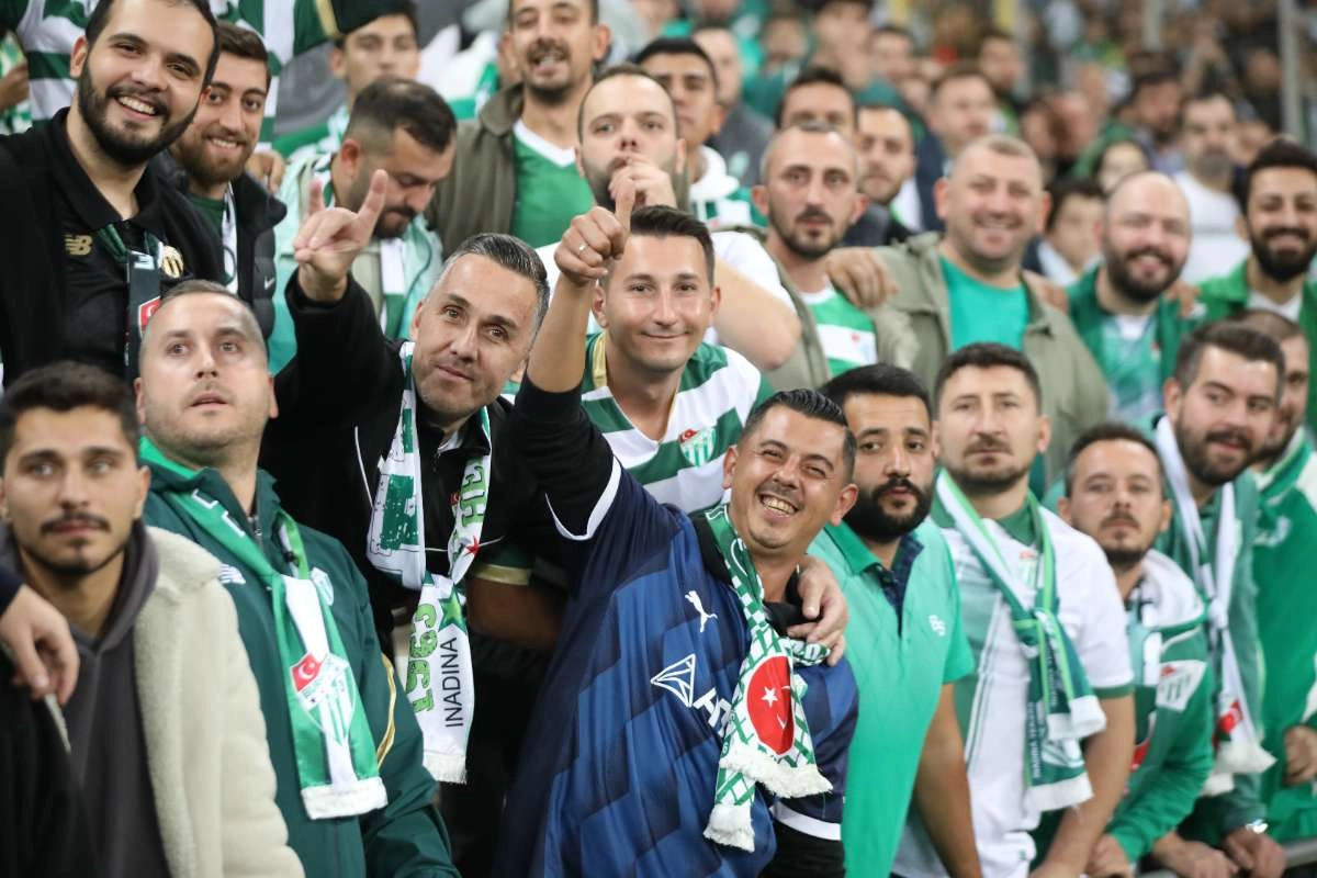 (FOTO GALERİ) Bursaspor-Isparta 32 Spor Taraftar Fotoğrafları-1