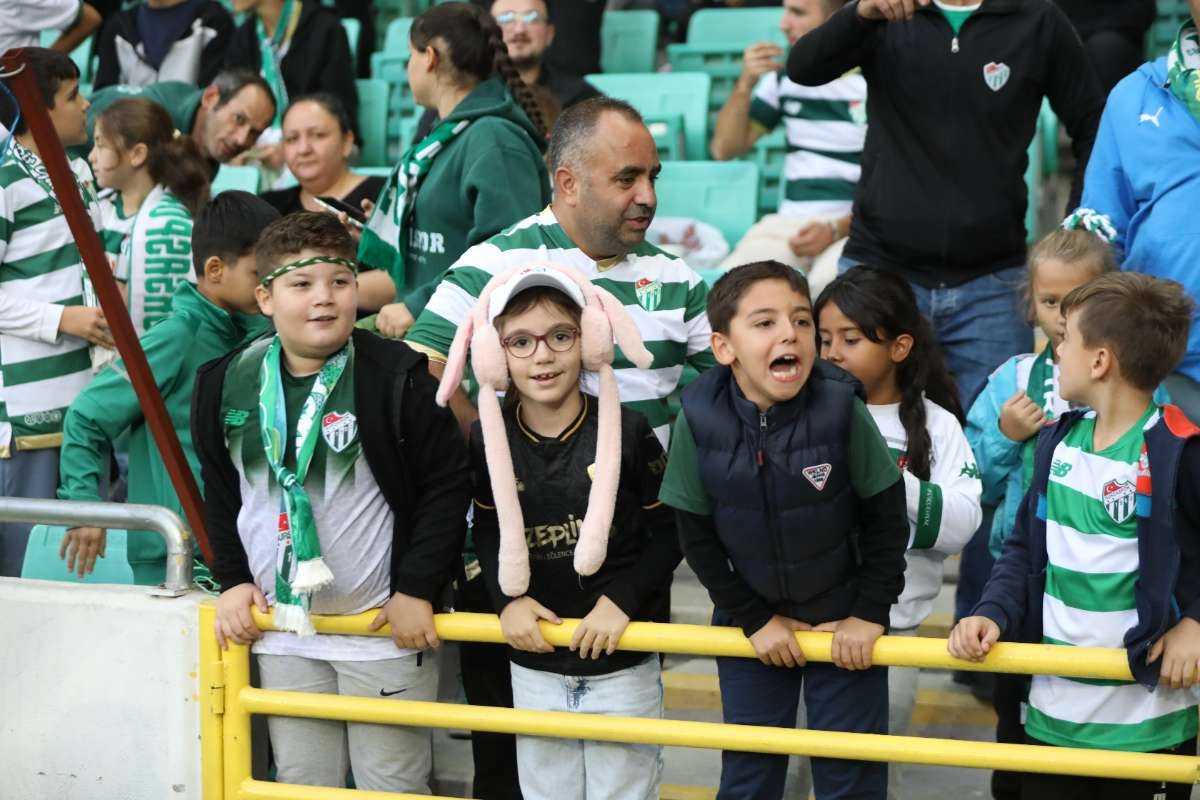 (FOTO GALERİ) Bursaspor-Isparta 32 Spor Taraftar Fotoğrafları-1