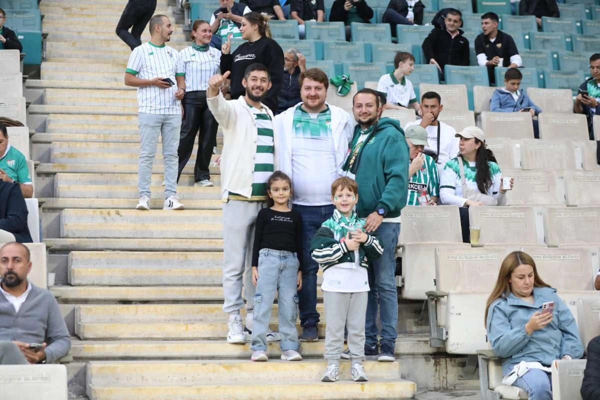 (FOTO GALERİ) Bursaspor-Isparta 32 Spor Taraftar Fotoğrafları-1