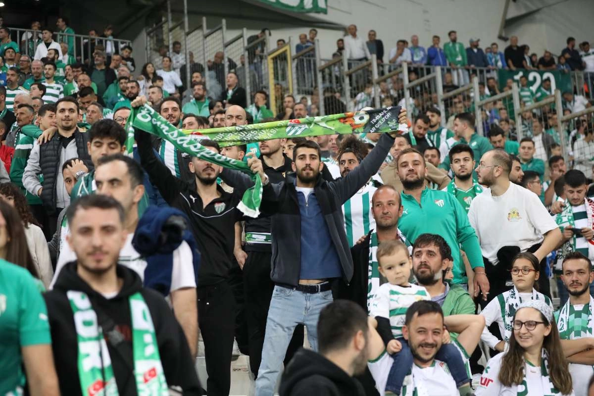 (FOTO GALERİ) Bursaspor-Isparta 32 Spor Taraftar Fotoğrafları-1