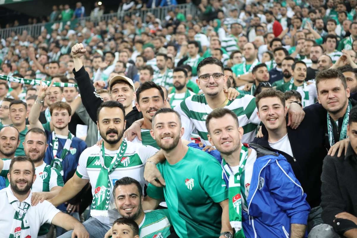 (FOTO GALERİ) Bursaspor-Isparta 32 Spor Taraftar Fotoğrafları-1