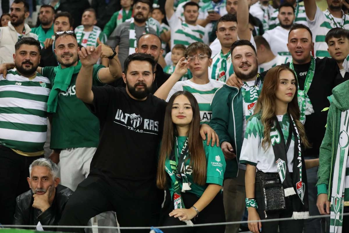 (FOTO GALERİ) Bursaspor-Isparta 32 Spor Taraftar Fotoğrafları-1