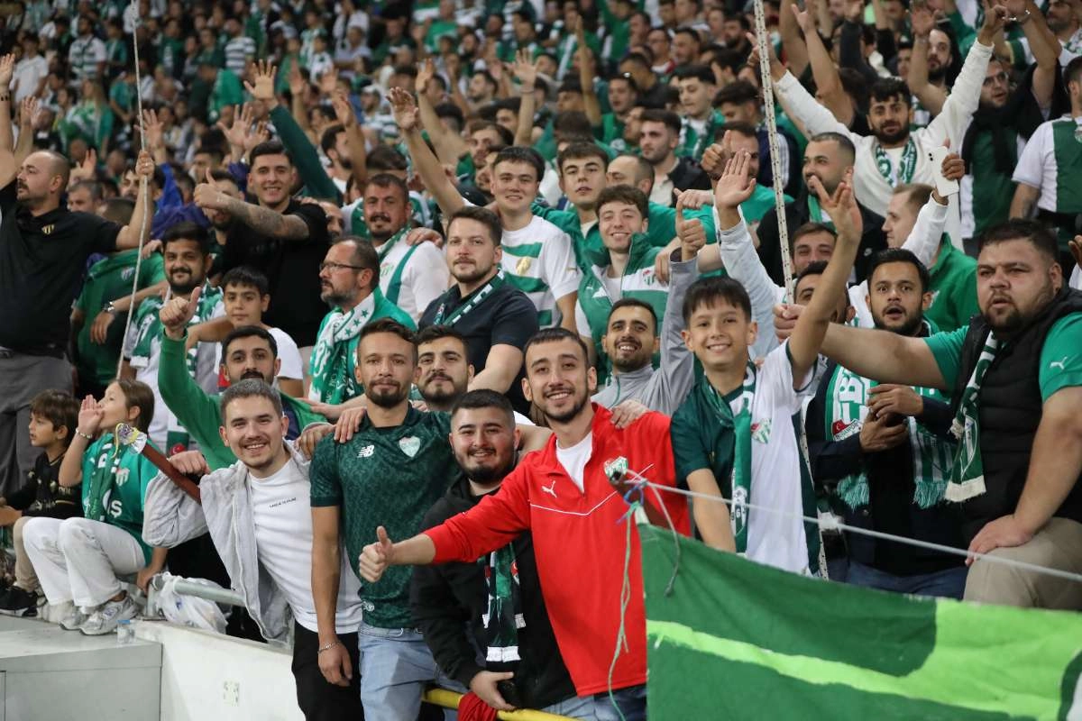 (FOTO GALERİ) Bursaspor-Isparta 32 Spor Taraftar Fotoğrafları-1