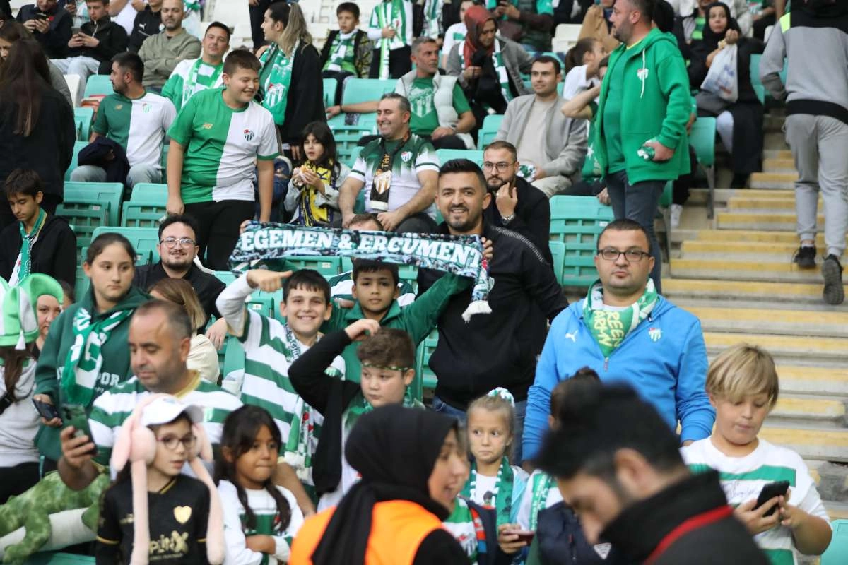 (FOTO GALERİ) Bursaspor-Isparta 32 Spor Taraftar Fotoğrafları-1