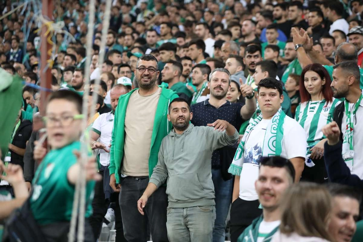 (FOTO GALERİ) Bursaspor-Isparta 32 Spor Taraftar Fotoğrafları-1
