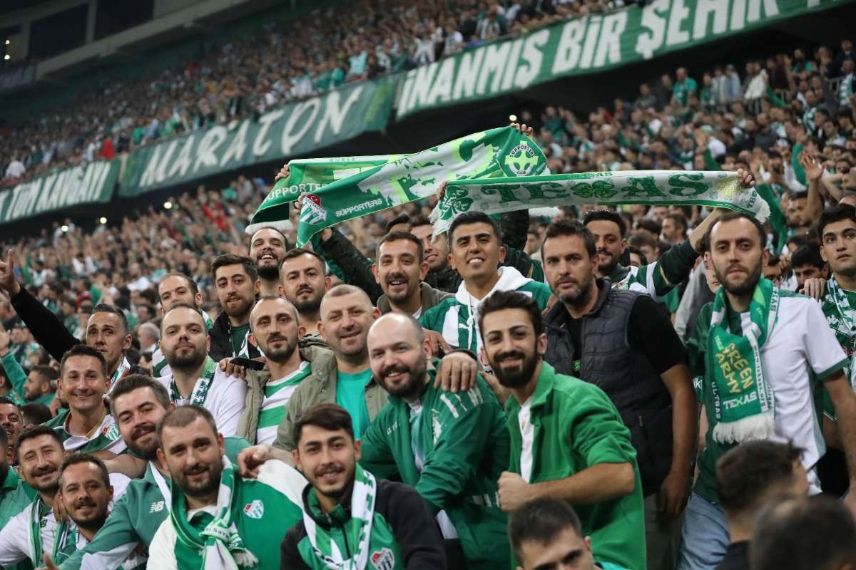 (FOTO GALERİ) Bursaspor-Isparta 32 Spor Taraftar Fotoğrafları-1