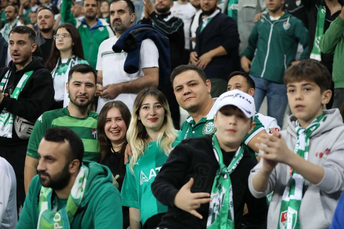 (FOTO GALERİ) Bursaspor-Isparta 32 Spor Taraftar Fotoğrafları-1