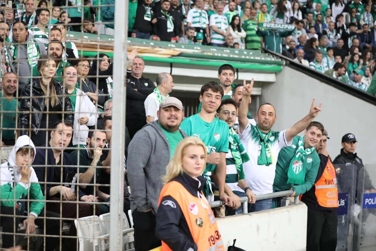 (FOTO GALERİ) Bursaspor-Isparta 32 Spor Taraftar Fotoğrafları-1