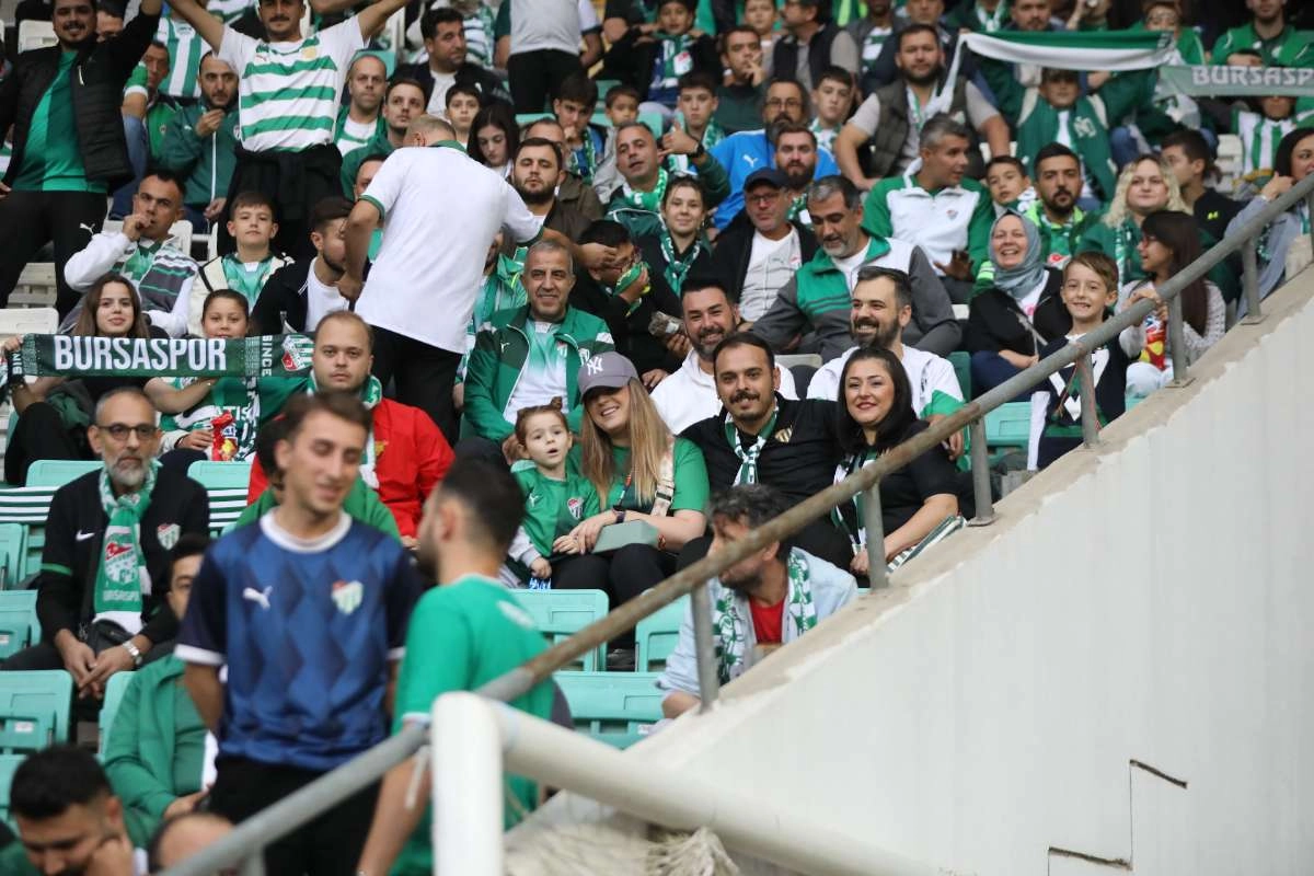 (FOTO GALERİ) Bursaspor-Isparta 32 Spor Taraftar Fotoğrafları-1