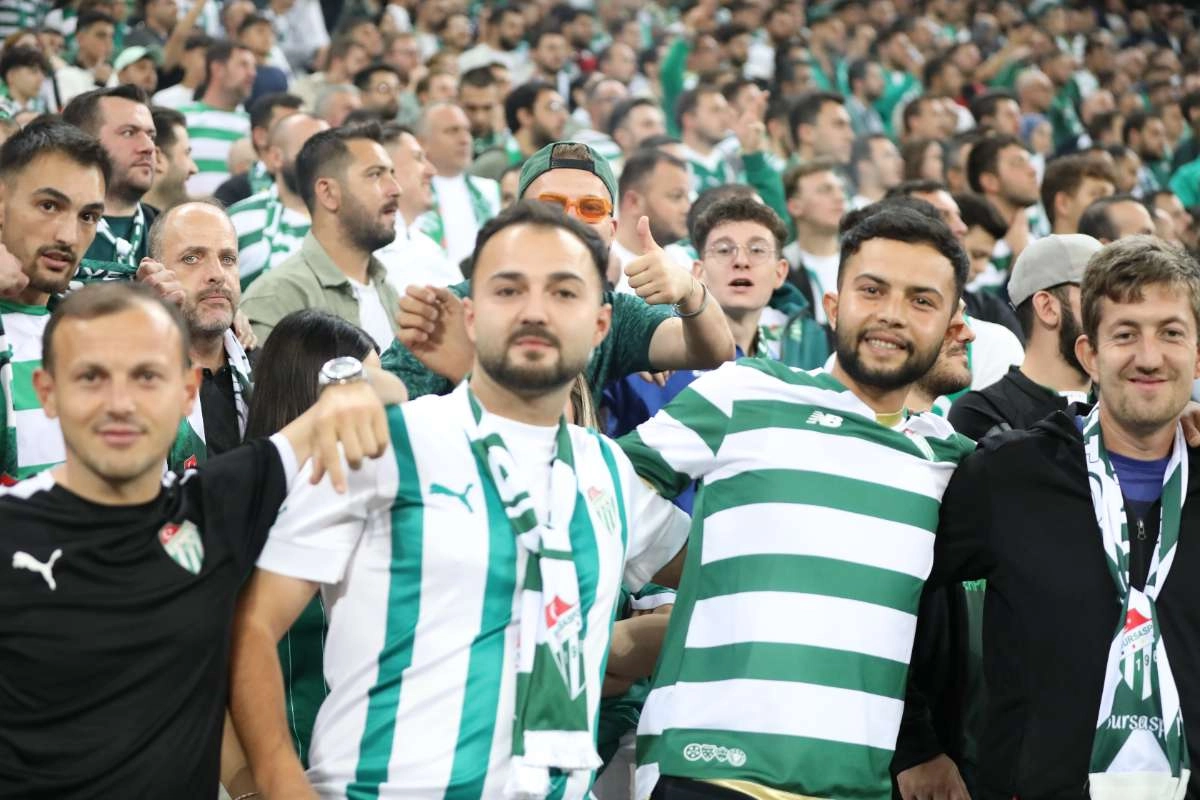 (FOTO GALERİ) Bursaspor-Isparta 32 Spor Taraftar Fotoğrafları-1