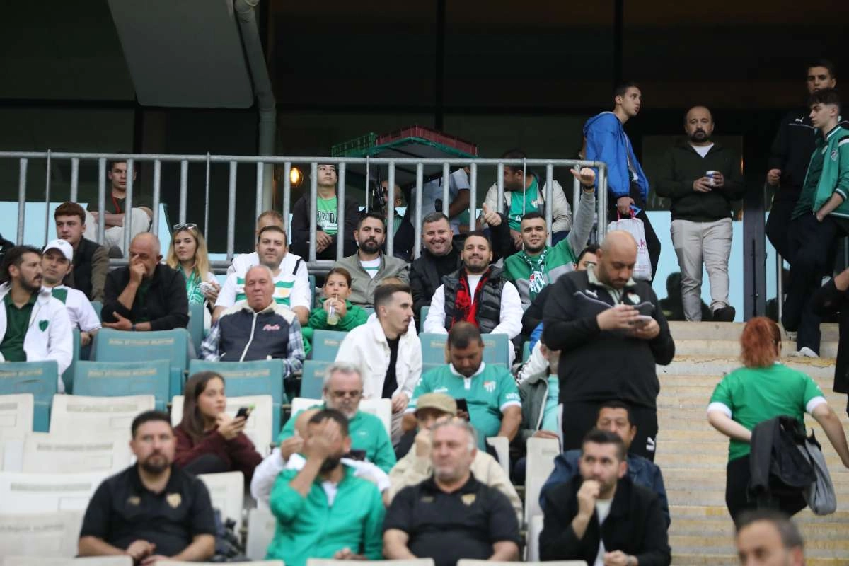 (FOTO GALERİ) Bursaspor-Isparta 32 Spor Taraftar Fotoğrafları-1