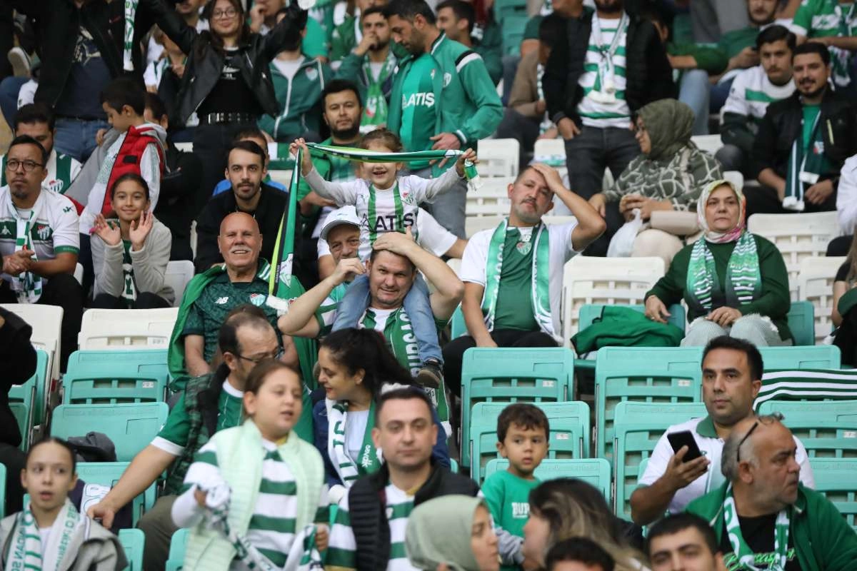 (FOTO GALERİ) Bursaspor-Isparta 32 Spor Taraftar Fotoğrafları-1