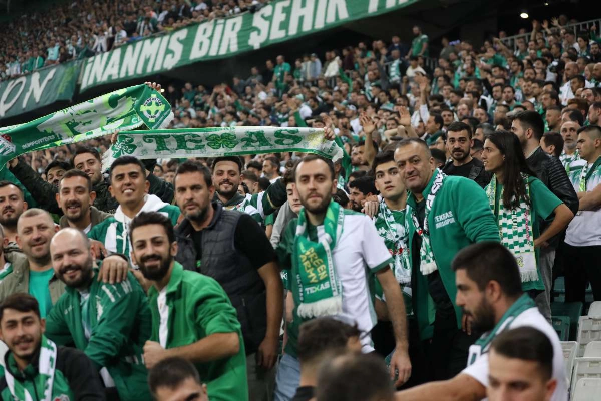(FOTO GALERİ) Bursaspor-Isparta 32 Spor Taraftar Fotoğrafları-1