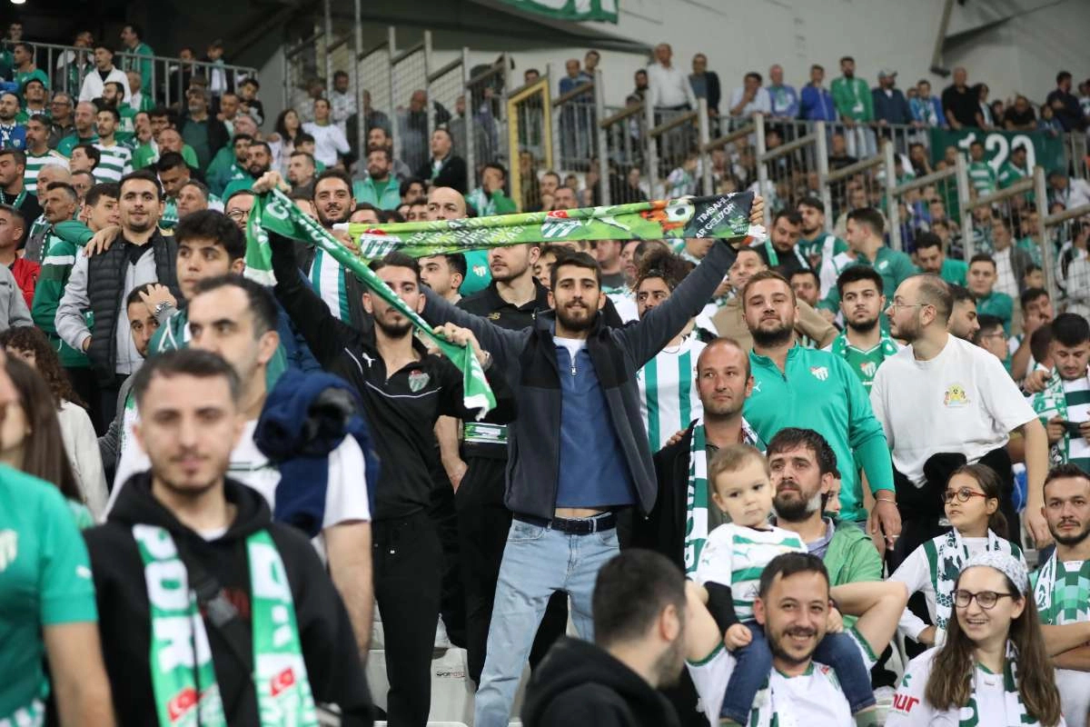 (FOTO GALERİ) Bursaspor-Isparta 32 Spor Taraftar Fotoğrafları-1