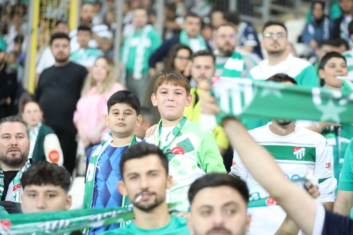 (FOTO GALERİ) Bursaspor-Isparta 32 Spor Taraftar Fotoğrafları-1