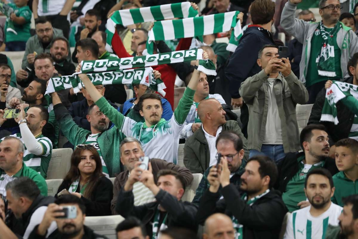 (FOTO GALERİ) Bursaspor-Isparta 32 Spor Taraftar Fotoğrafları-1