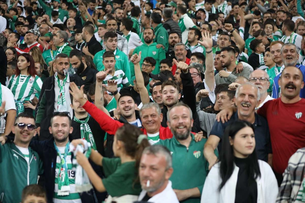 (FOTO GALERİ) Bursaspor-Isparta 32 Spor Taraftar Fotoğrafları-1