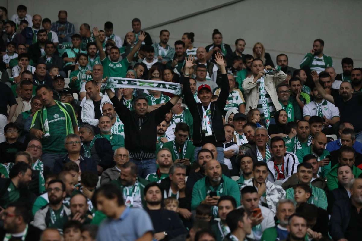 (FOTO GALERİ) Bursaspor-Isparta 32 Spor Taraftar Fotoğrafları-1