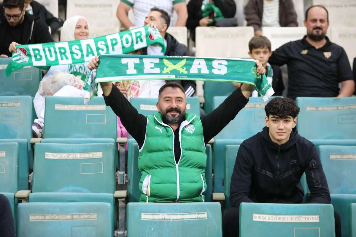 (FOTO GALERİ) Bursaspor-Isparta 32 Spor Taraftar Fotoğrafları-1