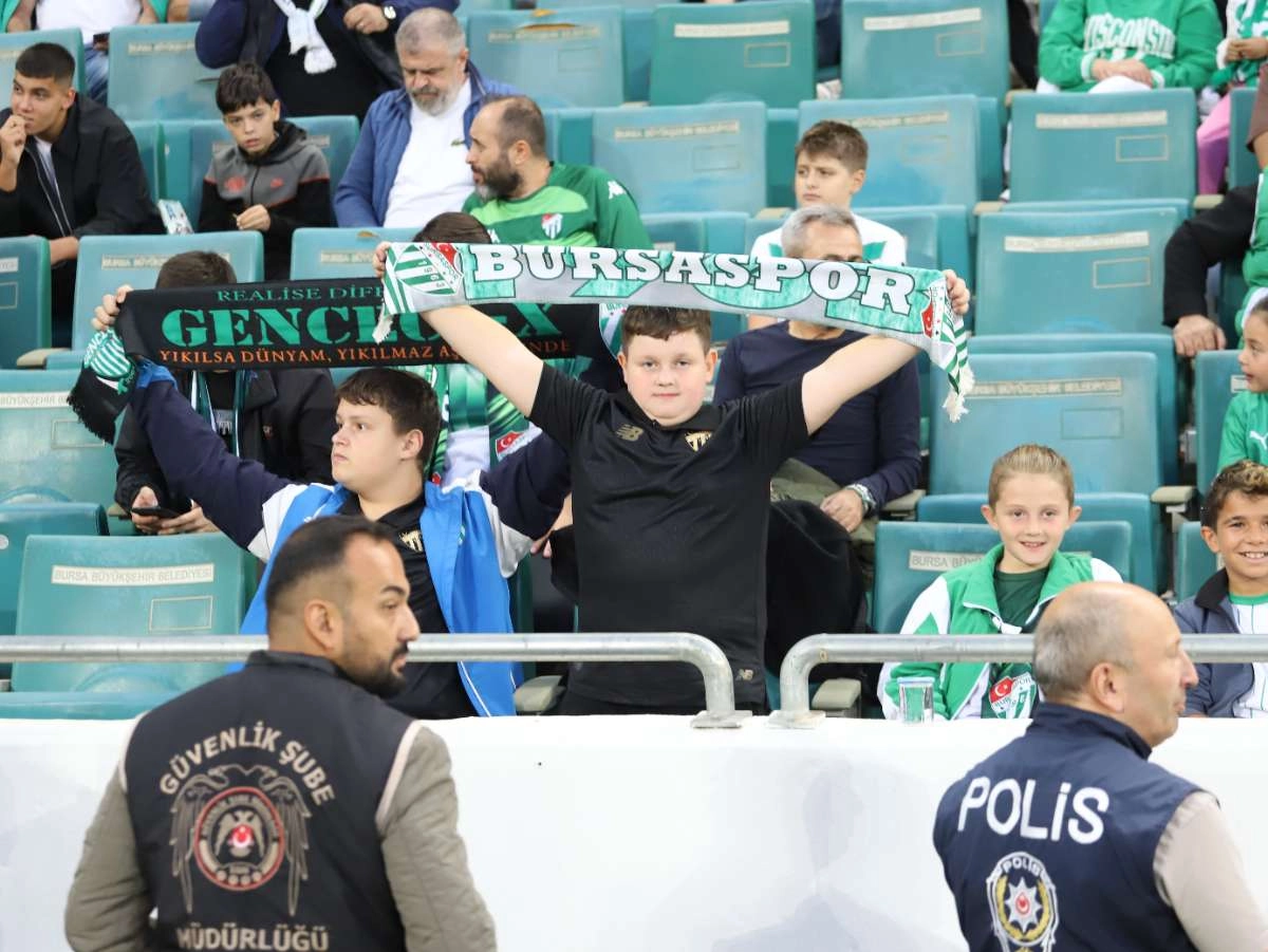 (FOTO GALERİ) Bursaspor-Isparta 32 Spor Taraftar Fotoğrafları-2