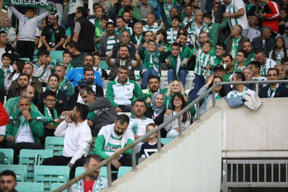(FOTO GALERİ) Bursaspor-Isparta 32 Spor Taraftar Fotoğrafları-1