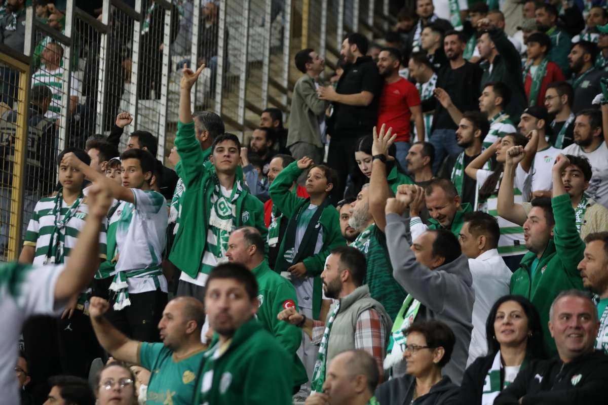 (FOTO GALERİ) Bursaspor-Isparta 32 Spor Taraftar Fotoğrafları-1