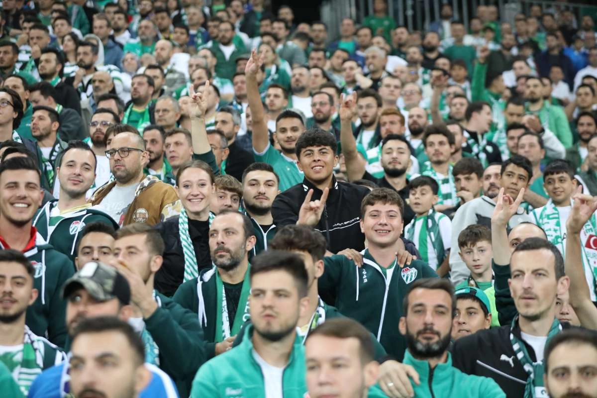 (FOTO GALERİ) Bursaspor-Isparta 32 Spor Taraftar Fotoğrafları-1
