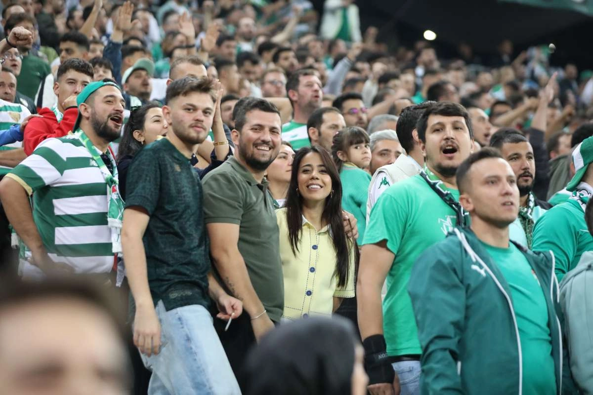 (FOTO GALERİ) Bursaspor-Isparta 32 Spor Taraftar Fotoğrafları-1