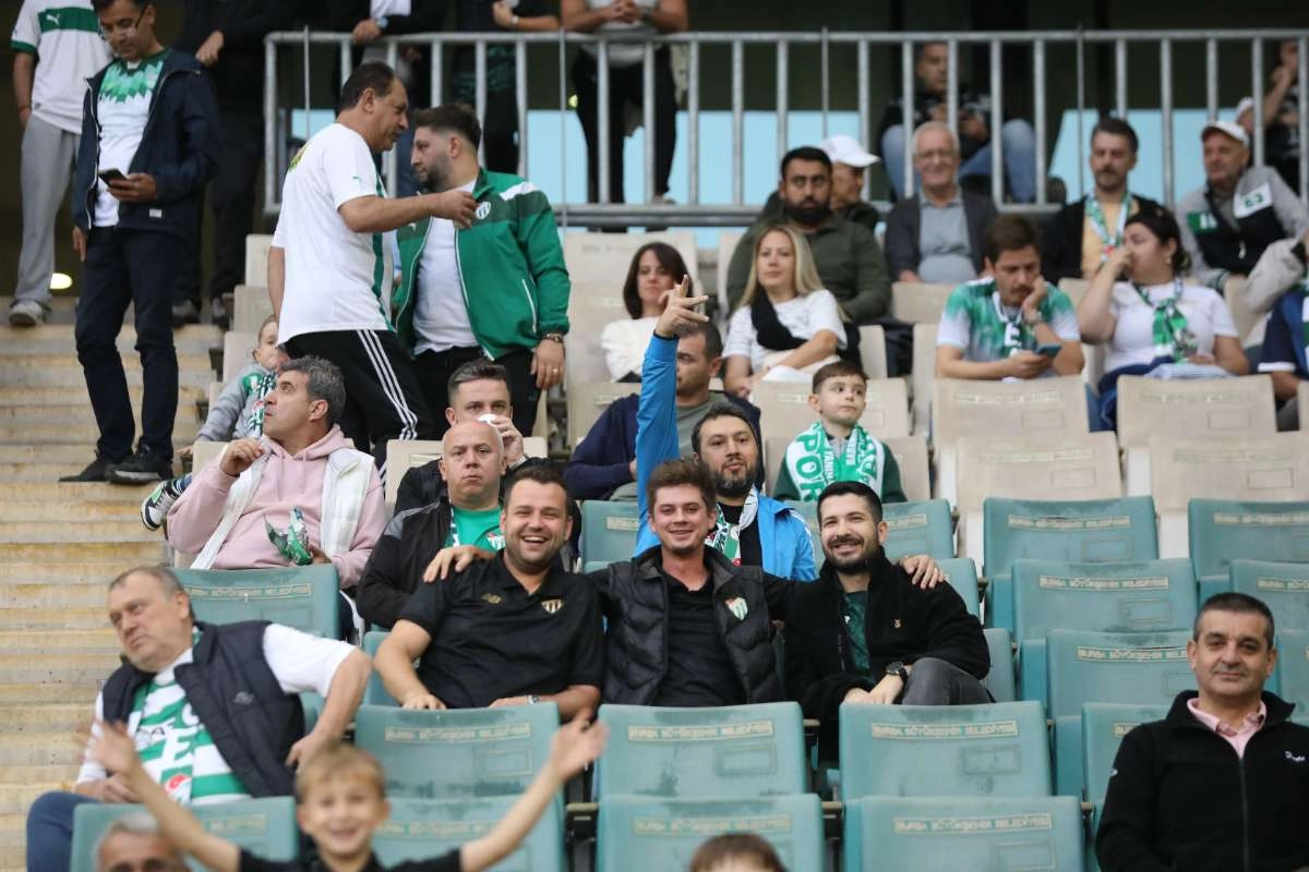 (FOTO GALERİ) Bursaspor-Isparta 32 Spor Taraftar Fotoğrafları-1