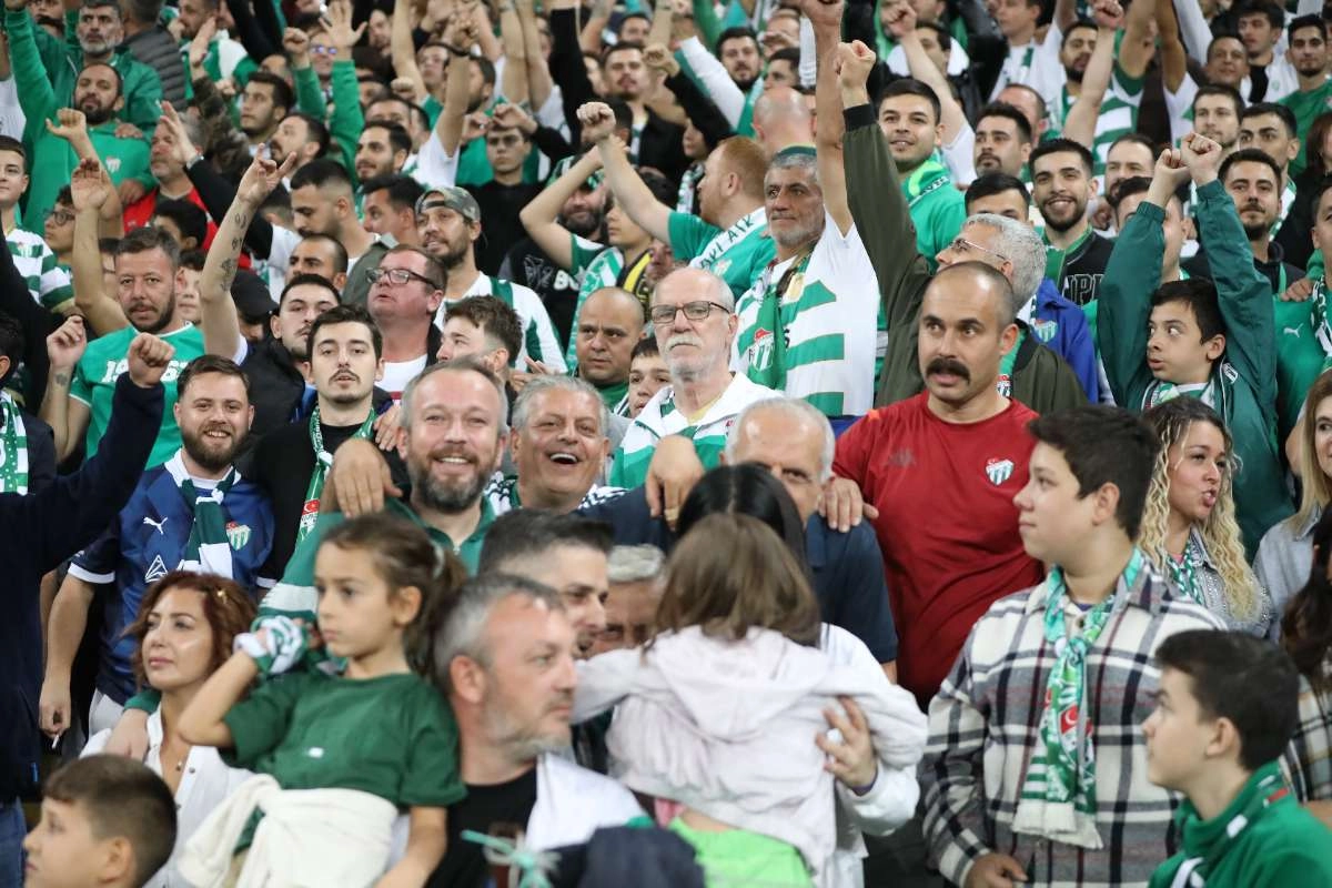 (FOTO GALERİ) Bursaspor-Isparta 32 Spor Taraftar Fotoğrafları-1