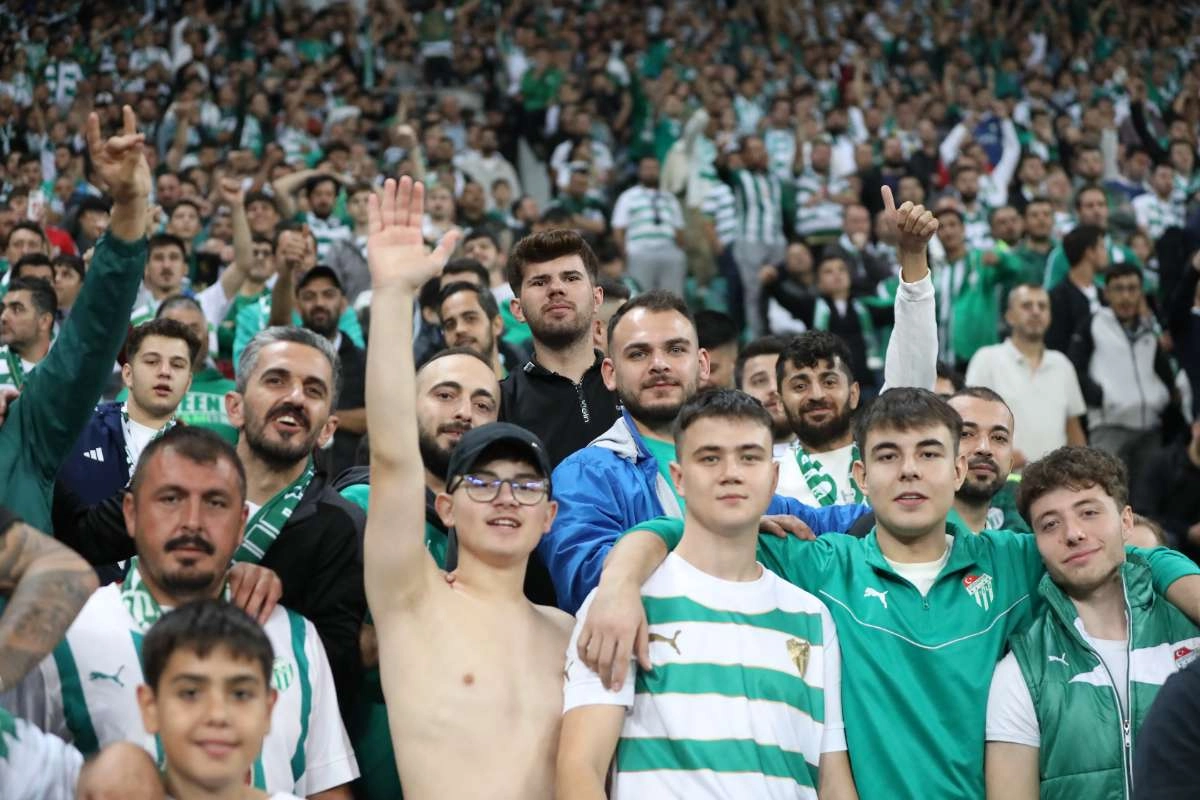 (FOTO GALERİ) Bursaspor-Isparta 32 Spor Taraftar Fotoğrafları-1