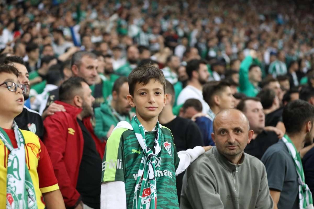 (FOTO GALERİ) Bursaspor-Isparta 32 Spor Taraftar Fotoğrafları-1