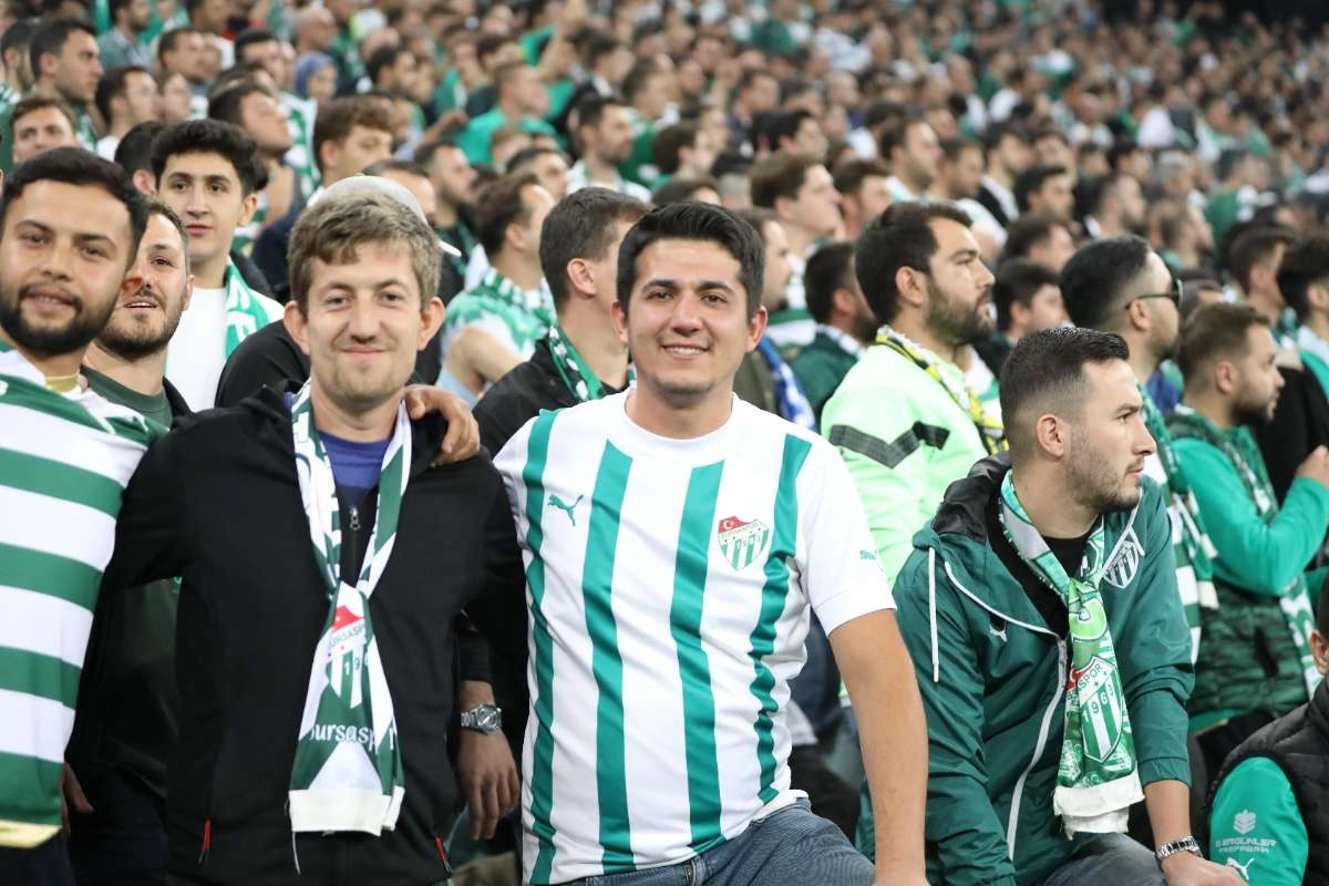 (FOTO GALERİ) Bursaspor-Isparta 32 Spor Taraftar Fotoğrafları-1