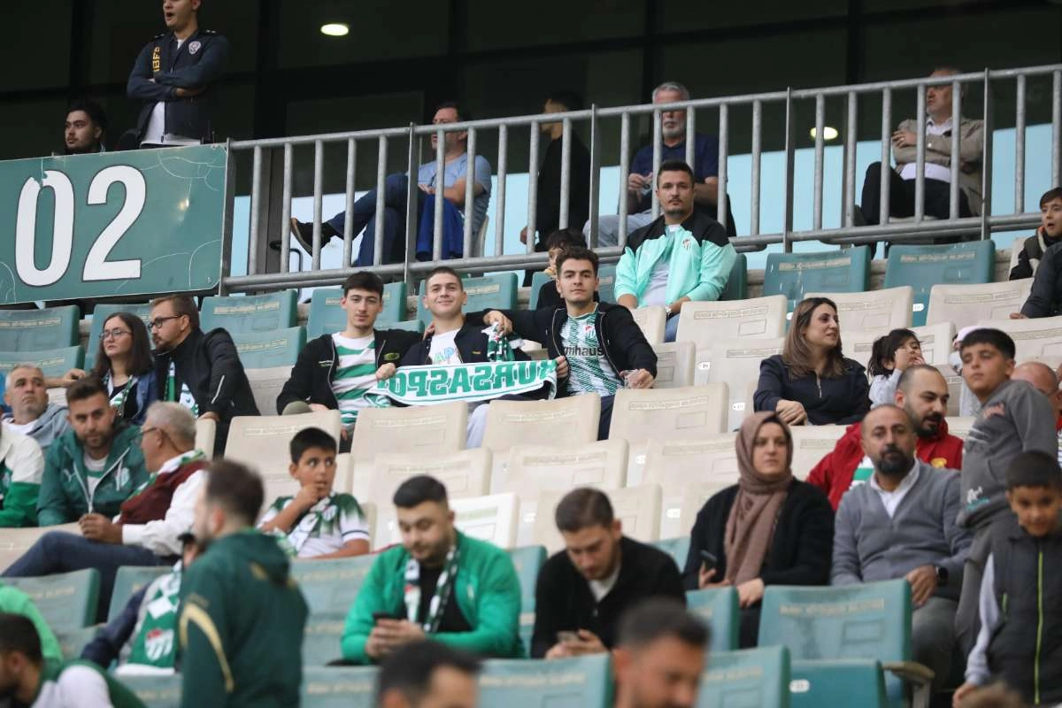 (FOTO GALERİ) Bursaspor-Isparta 32 Spor Taraftar Fotoğrafları-1