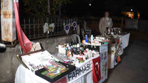 Bu sokakta eğlence ve alışveriş bir arada