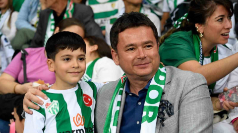 Osmangazi’nin miniklerinden Bursaspor’a büyük destek