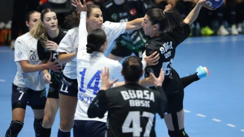 Bursa Büyükşehir, Yalıkavak'ı mağlup etti