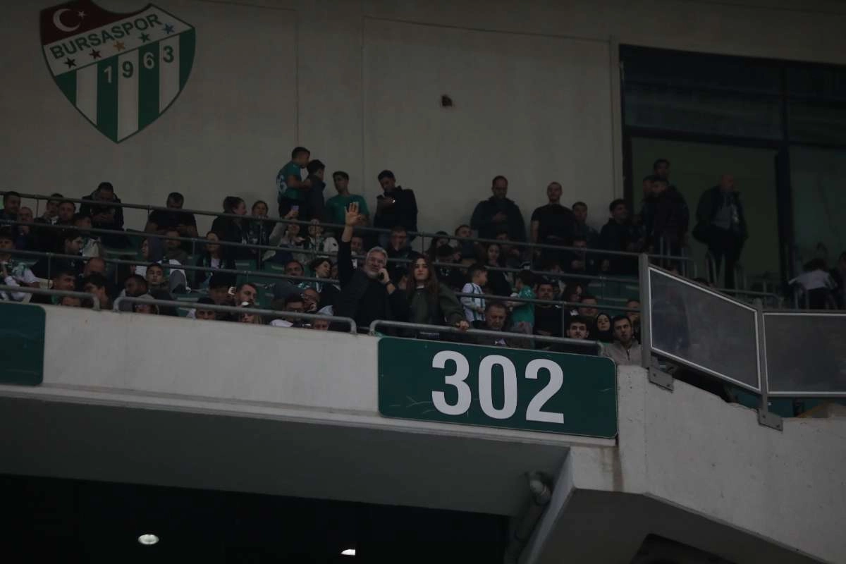 (FOTO GALERİ) Bursaspor-Menemen FK Taraftar Fotoğrafları-1
