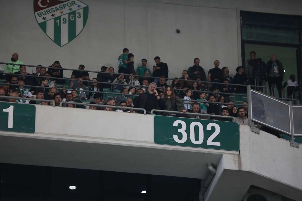 (FOTO GALERİ) Bursaspor-Menemen FK Taraftar Fotoğrafları-1