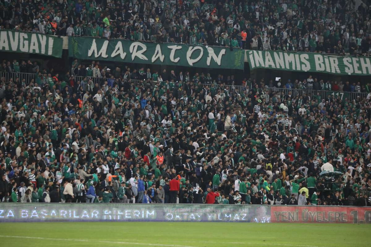 (FOTO GALERİ) Bursaspor-Menemen FK Taraftar Fotoğrafları-1