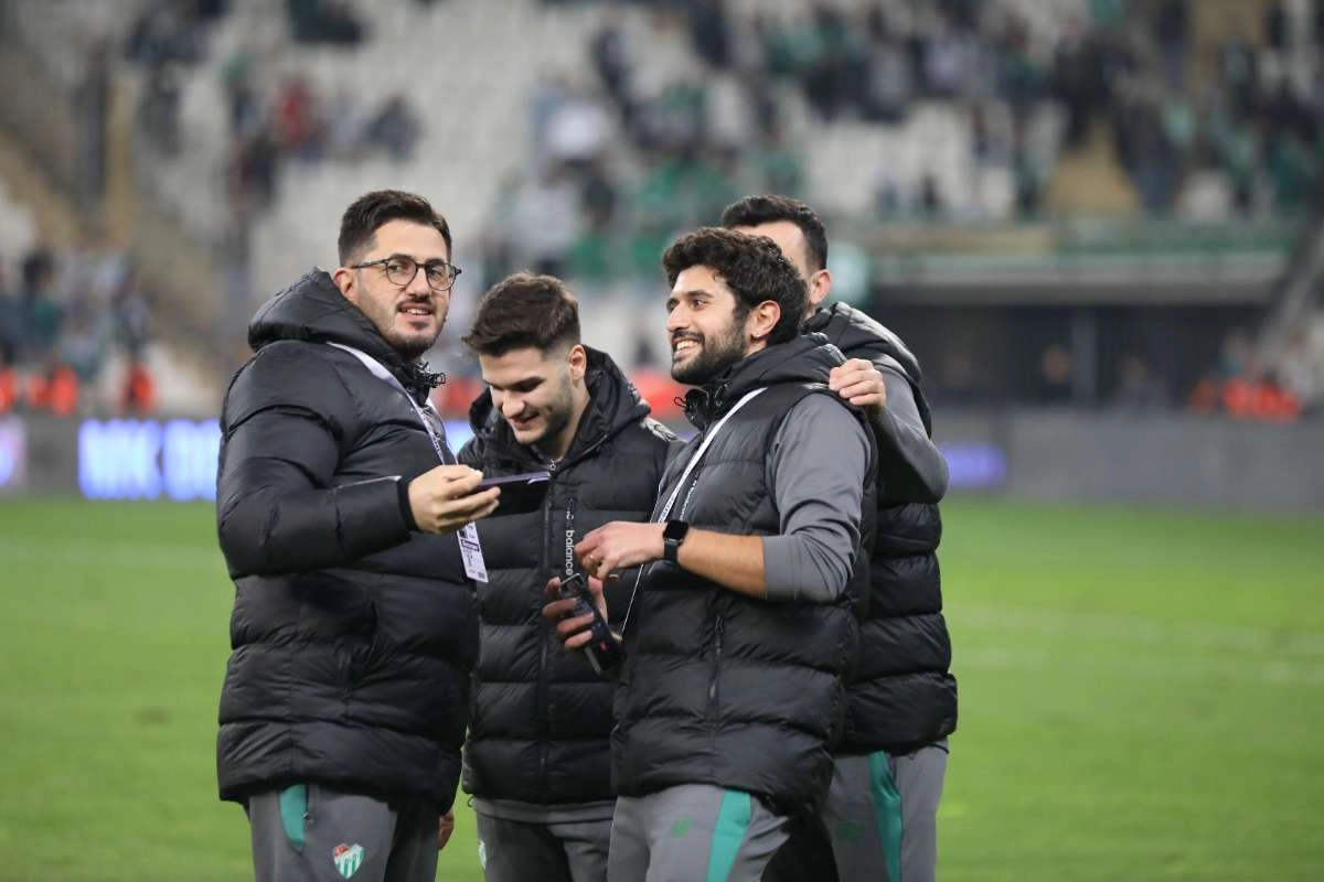 (FOTO GALERİ) Bursaspor-Menemen FK Taraftar Fotoğrafları-2