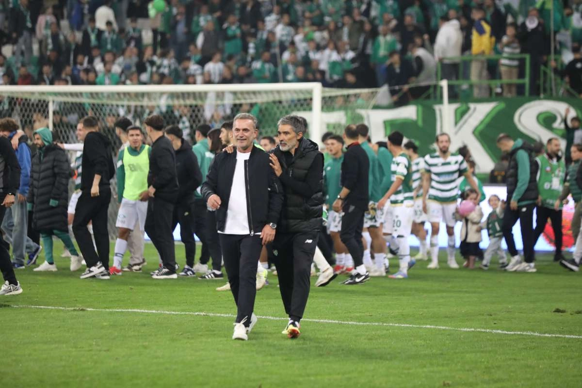 (FOTO GALERİ) Bursaspor-Menemen FK Taraftar Fotoğrafları-2