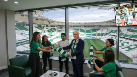 Gençler ile Yeşil Beyaz Buluşmalar projesi tribünleri buluşturuyor