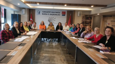 CHP Bursa İl Kadın Kolları: Rojin için adalet istiyoruz
