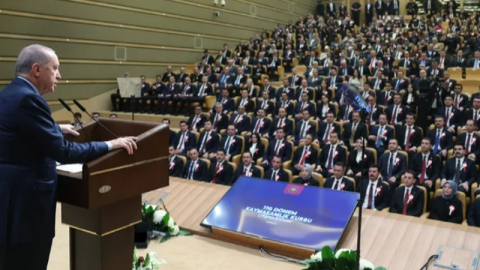 Cumhurbaşkanı Erdoğan:Kibir zehrinden uzak durun!