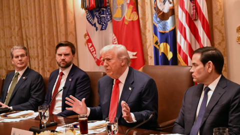 Trump: "Hamas ile konuştum, bana silah bırakacaklarını söylediler"