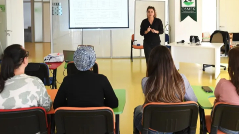 Bursa Osmangazi’de meslek edindiren kurslar başladı