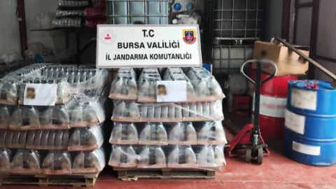 Mudanya’da Jandarma'dan kaçak motor yağı operasyonu