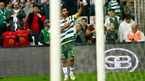 Bursaspor Muş Spor ile 2-2 berabere kaldı