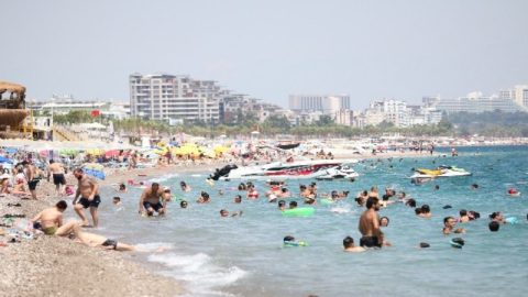 Türkiye turizmde rekor gelir elde etti